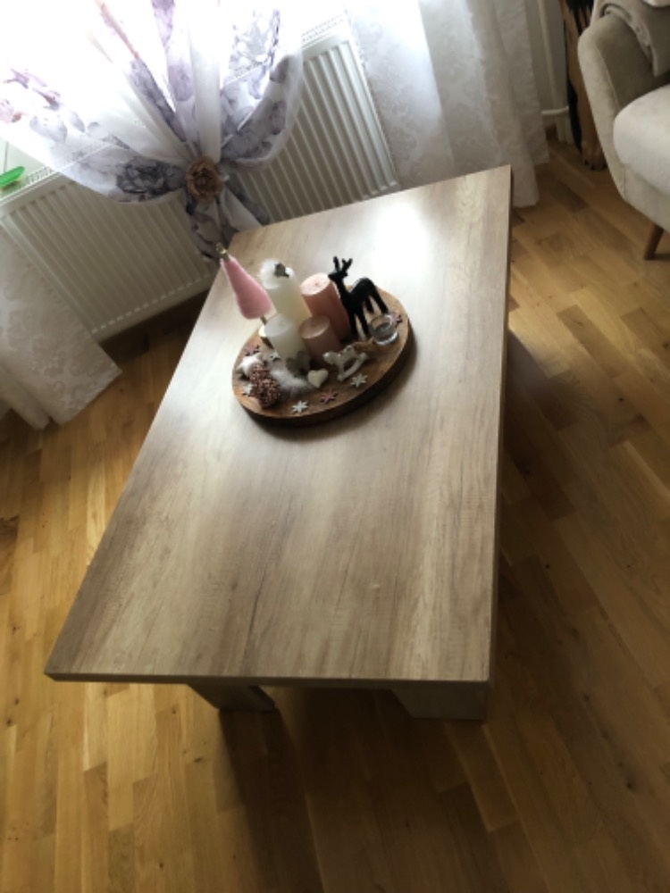 Konferenční stolek - 4