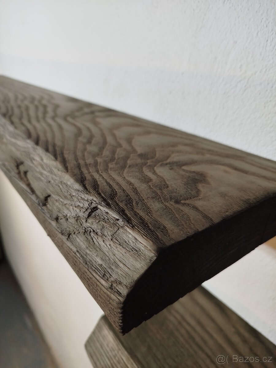 Polička na zeď - 4