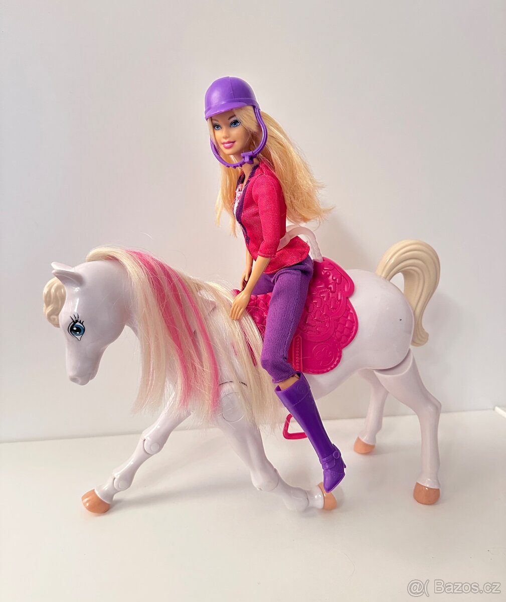Barbie s chodícím koněm - 4