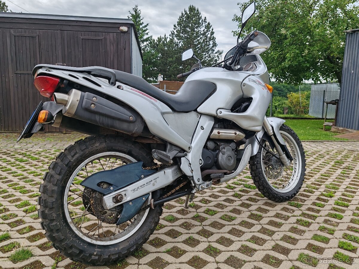 Aprilia Pegaso 650