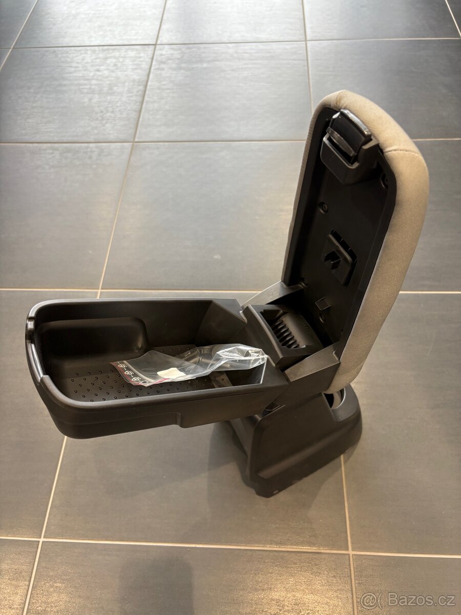 Loketní opěrky Renault Captur, Clio IV - 4