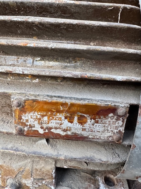 ELEKTROMOTOR - 2,2 kW, 1420 ot/min - 4