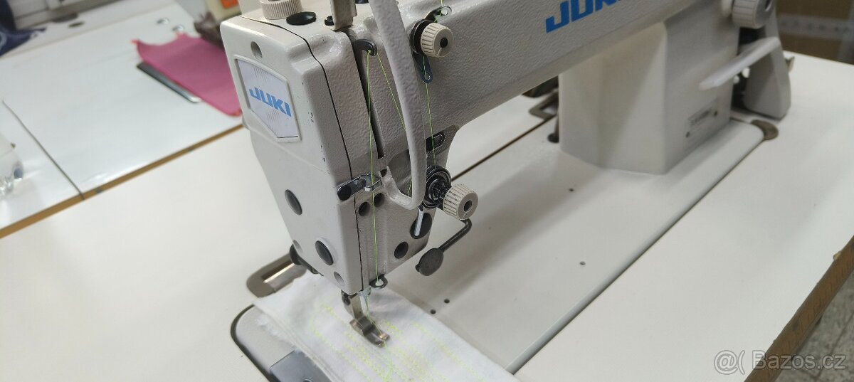 Průmyslový automaticky šicí stroj Juki dln-5410n-7 - 4