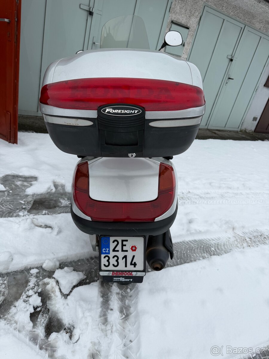 Honda Foresight250 - 4