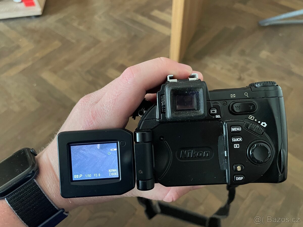 Nikon Coolpix 5700 - 4