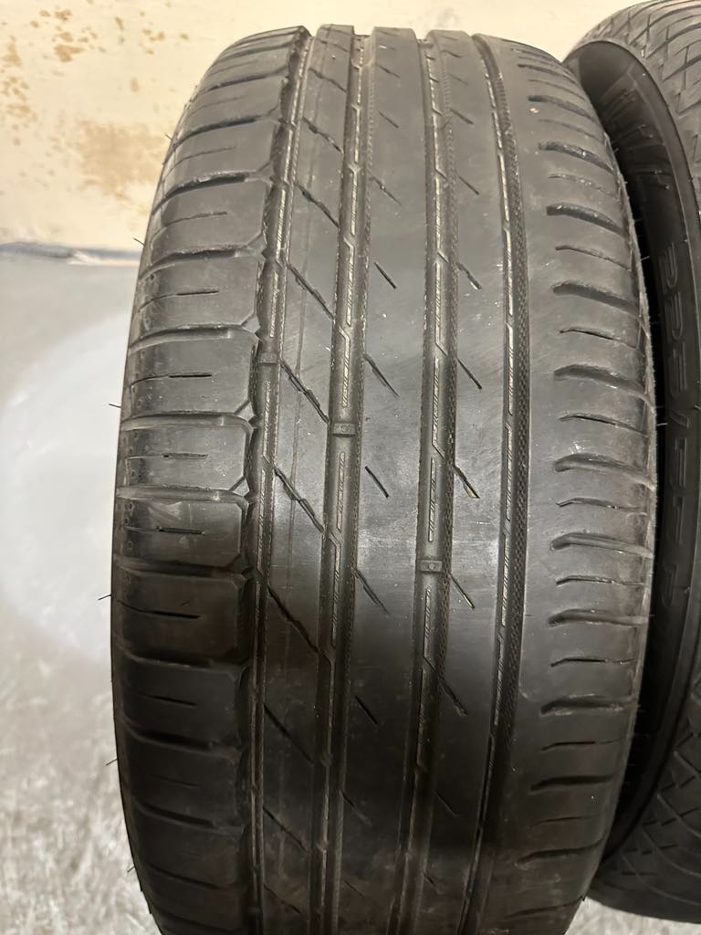 Letni pneu 225/55/18 - 4