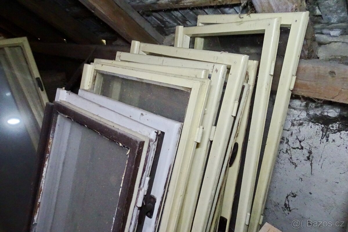 Dřevěná okna špalety 6 ks - 4