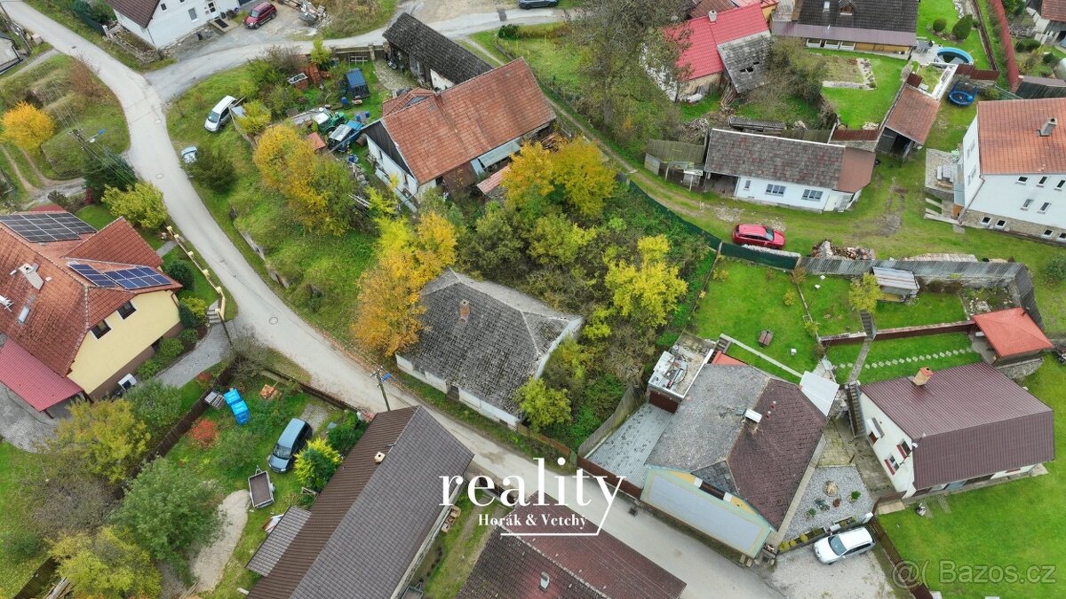 Dům k demolici 110 m2, pozemek 457 m2 – Stonařov - 4