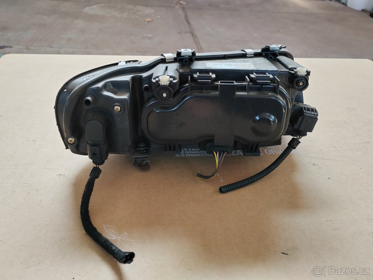 AUDI A3 8L FACELIFT- levý přední světlo/ světlomet - 4