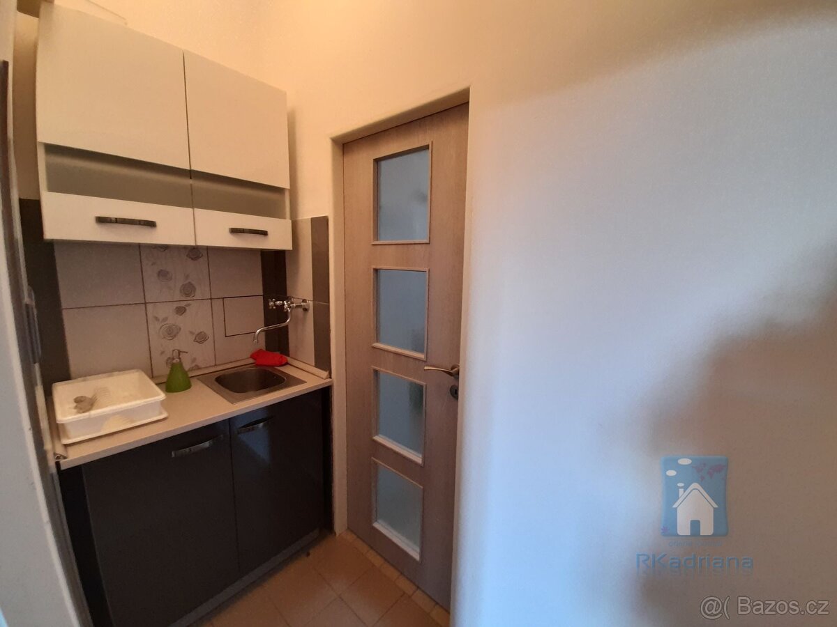 Pronájem kanceláře Plzeň, ulice Sady 5. května, 15 m2 - 4