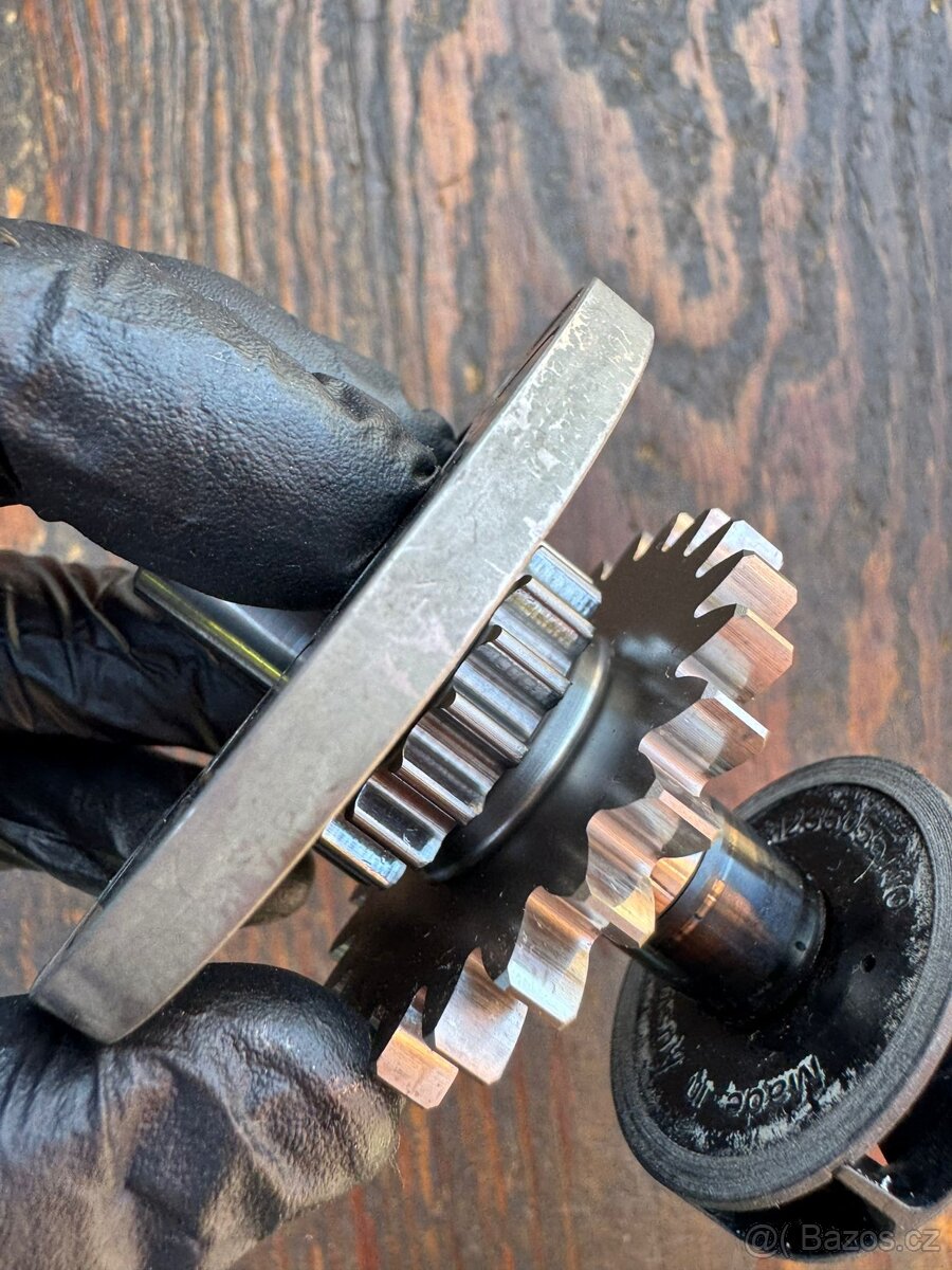 vyrovnávací hřídel vodní pumpy balancer ktm sxf 350 r 11-12 - 4