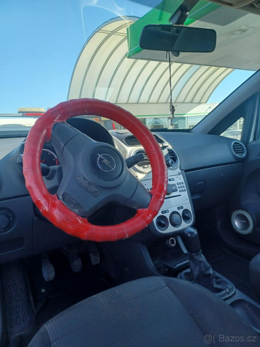 Rozpredám Opel Corsa D 1.3Cdti 55kw Z13DTJ - 4