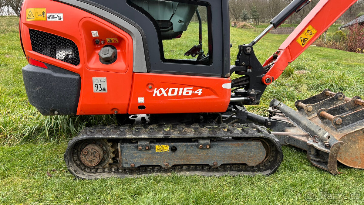 Minibagr Kubota KX016-4 - 4