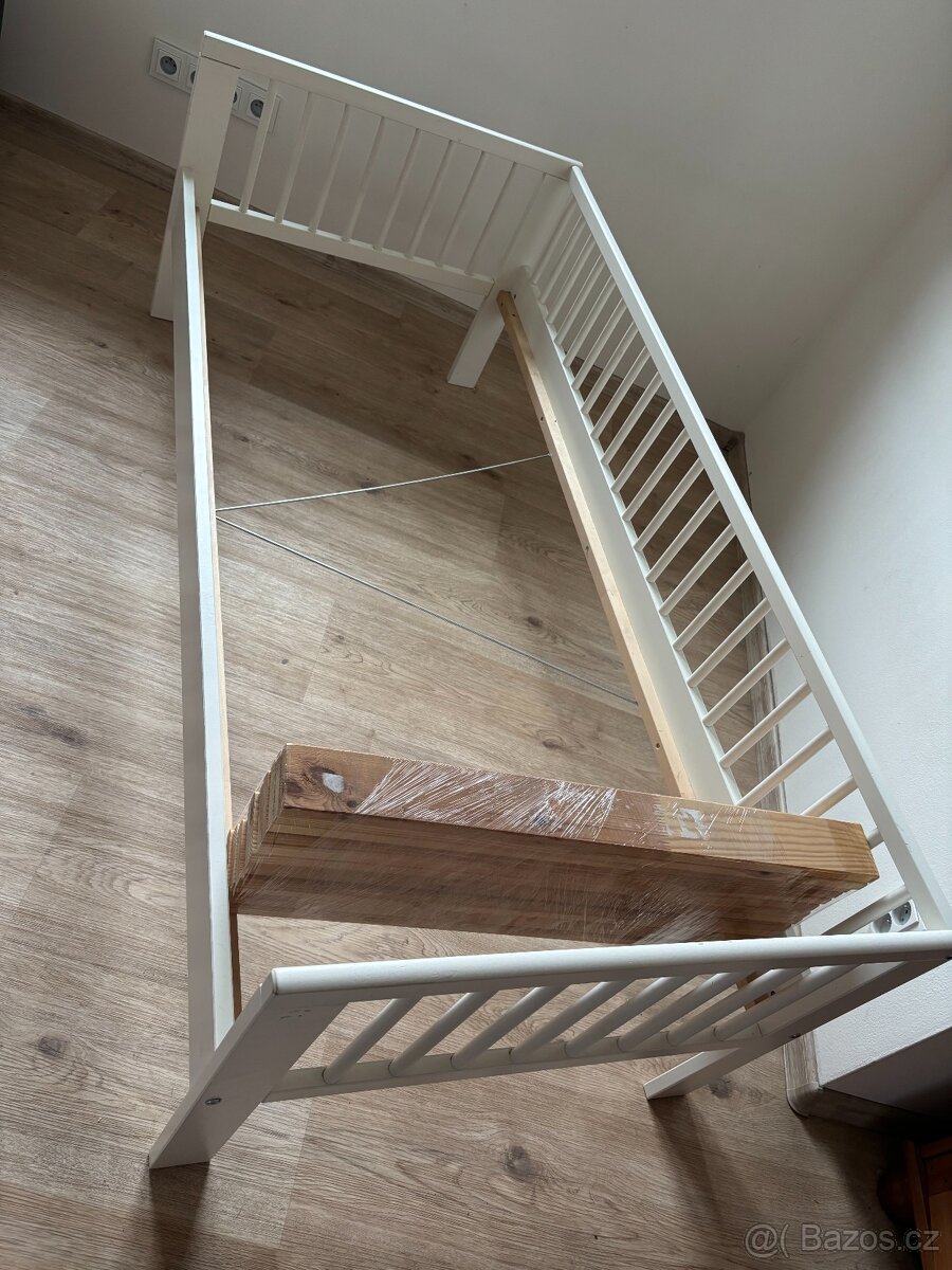 Dětská postýlka s matrací - 4