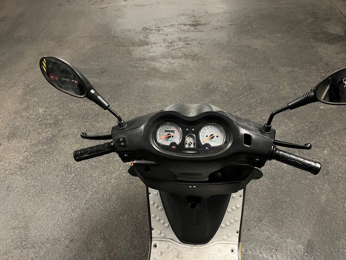 Skútr Yuki Matrix 50 - 4