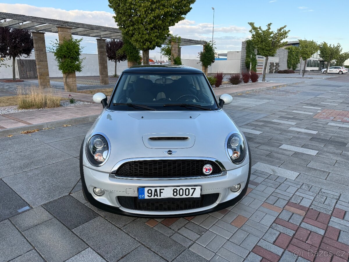Mini Cooper S - 1.6t 135kW - limitka CAMDEN - 4