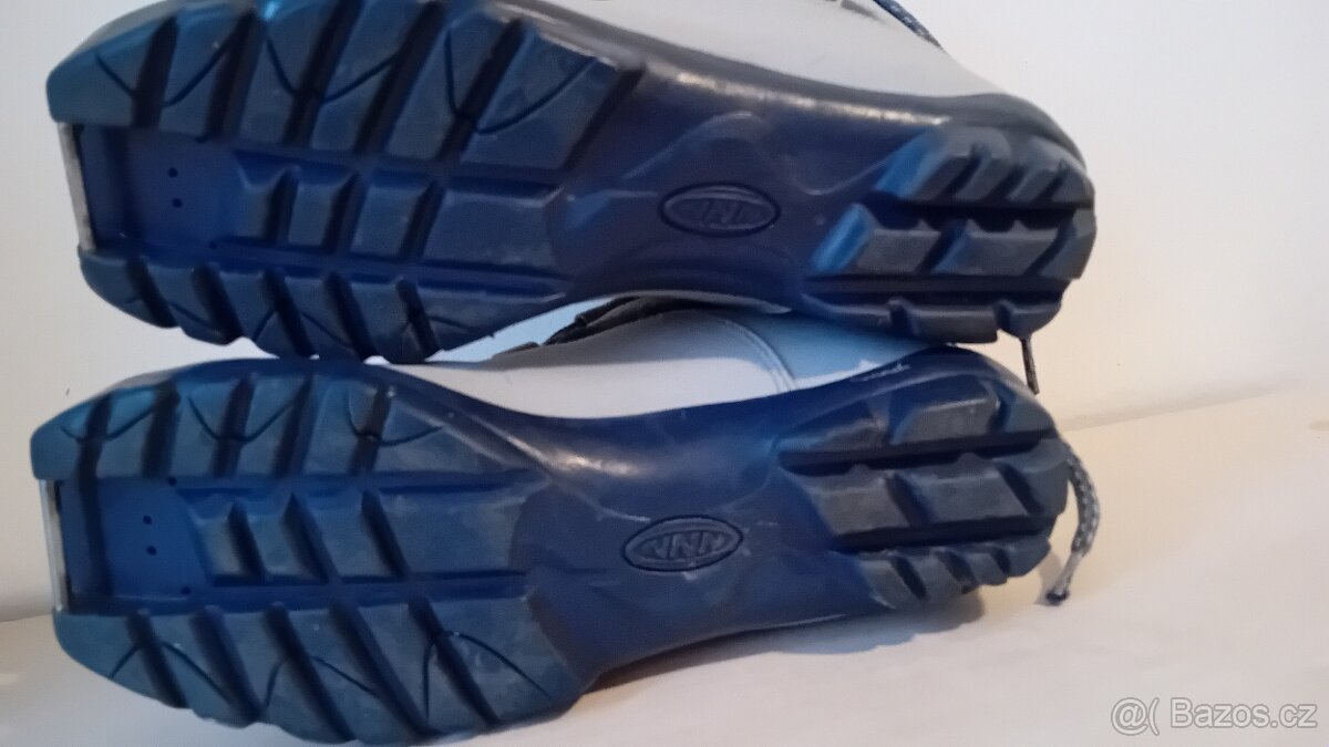 dět. běžecké boty č. 36 váz. NNN - 4