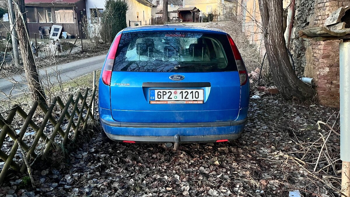 Ford Focus 2 1.6 16V 74kW combi - 4