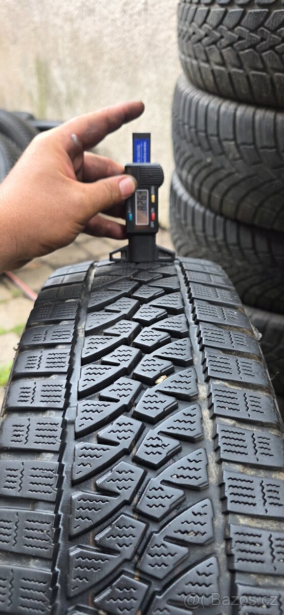 195/70/15C Bridgestone - zimní - pošlu poštou 1107. - 4