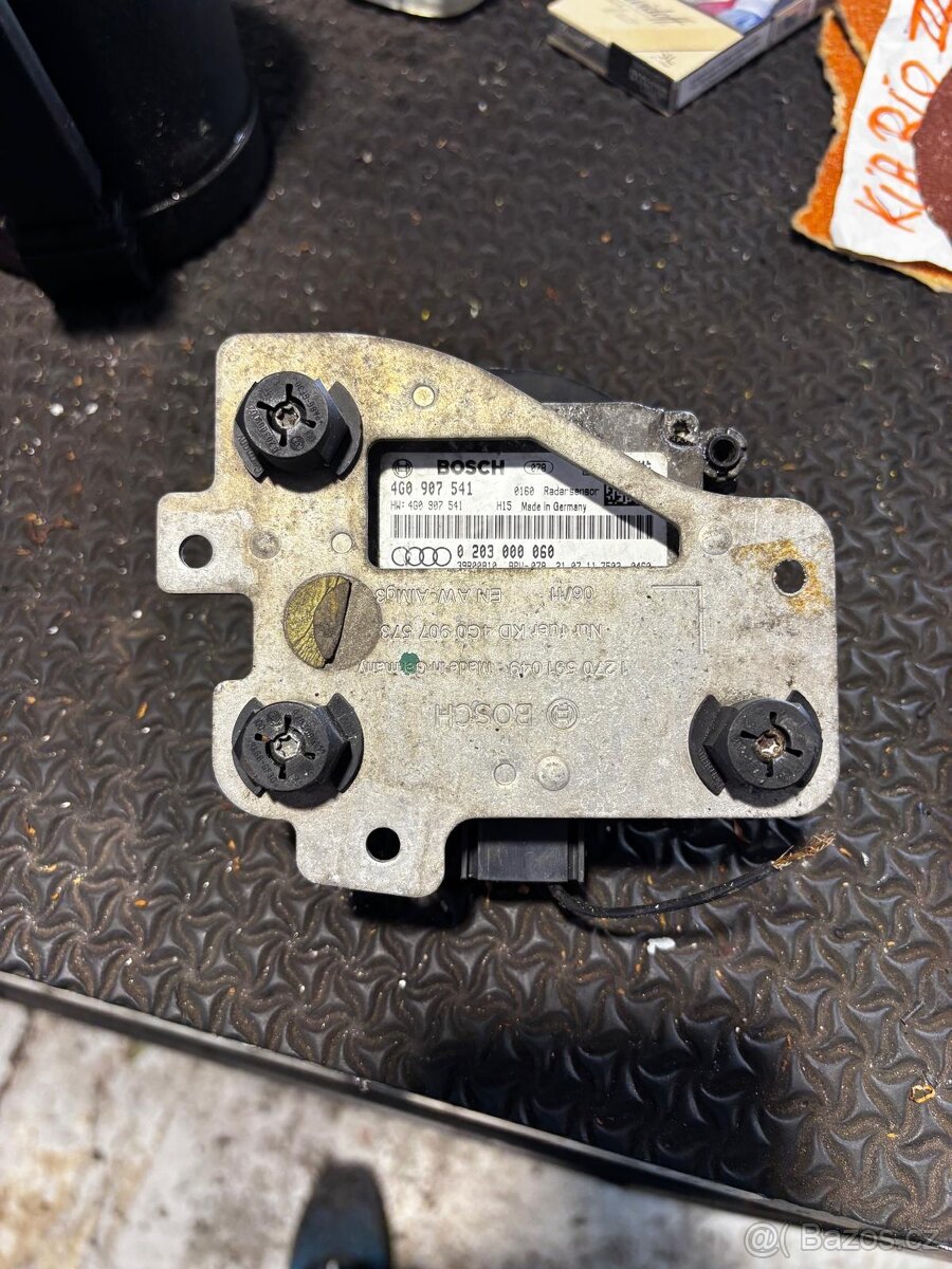 Audi A6 senzor adaptivního tempomatu koupím - 4