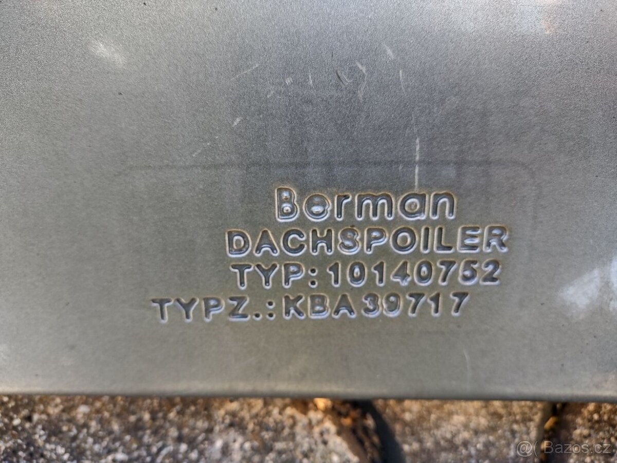 Spojler orig. Nissan X-trait T31 - 4