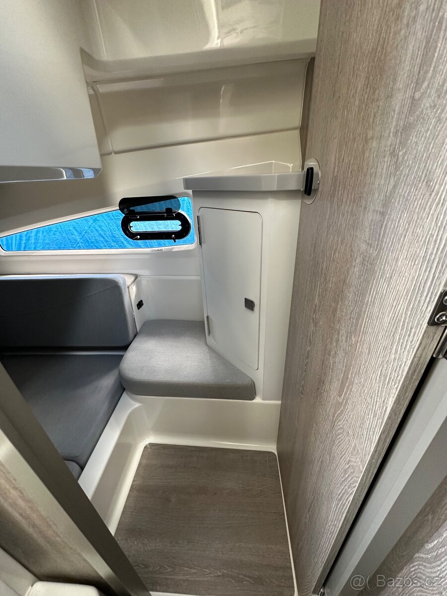 Motorový člun QUICKSILVER Activ 905 WEEKEND - 4