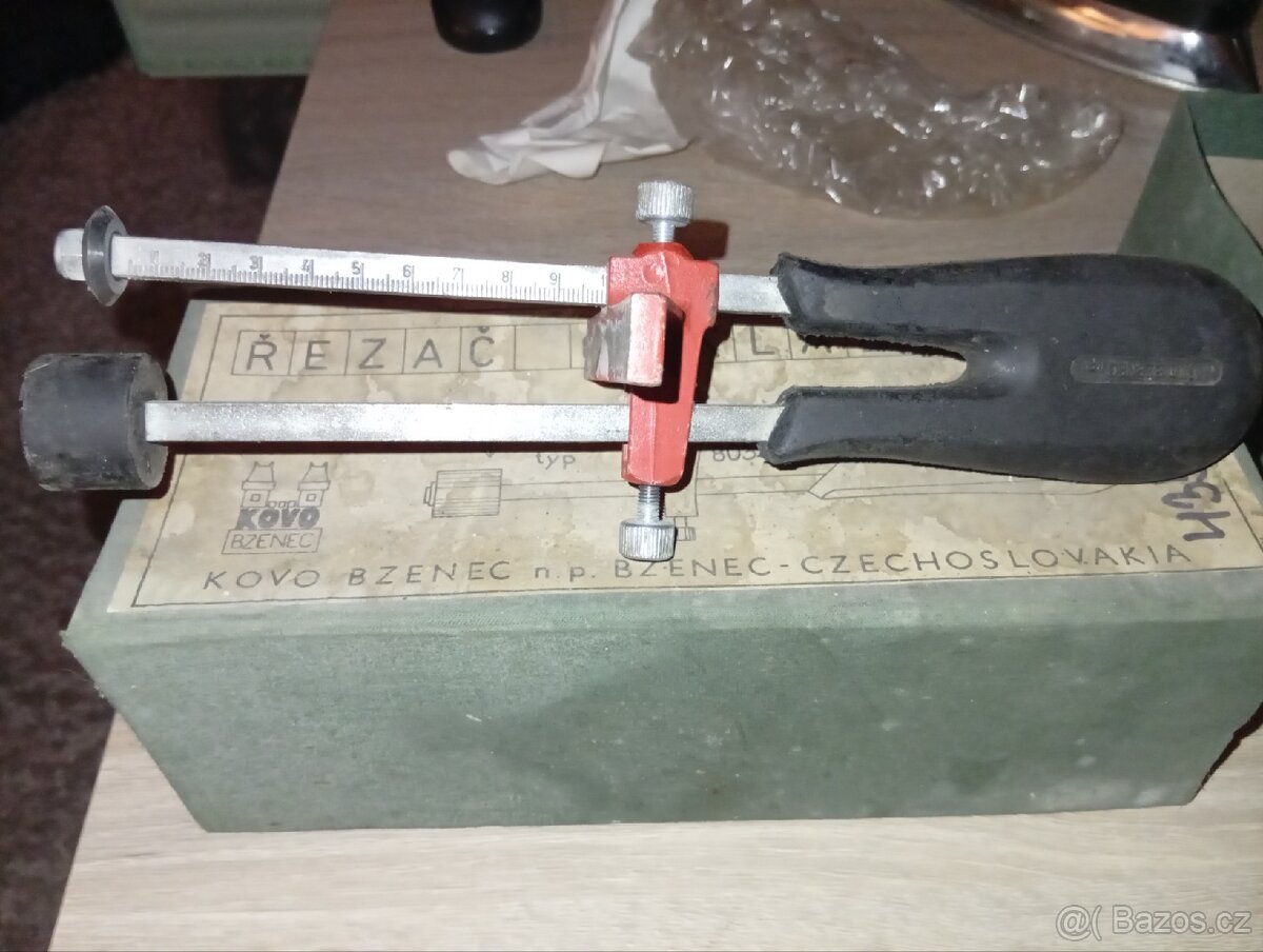 Retro řezačka na dlažbu - 4