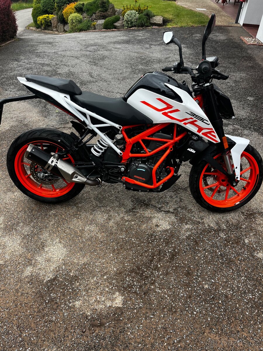 KTM DUKE 390 - 4