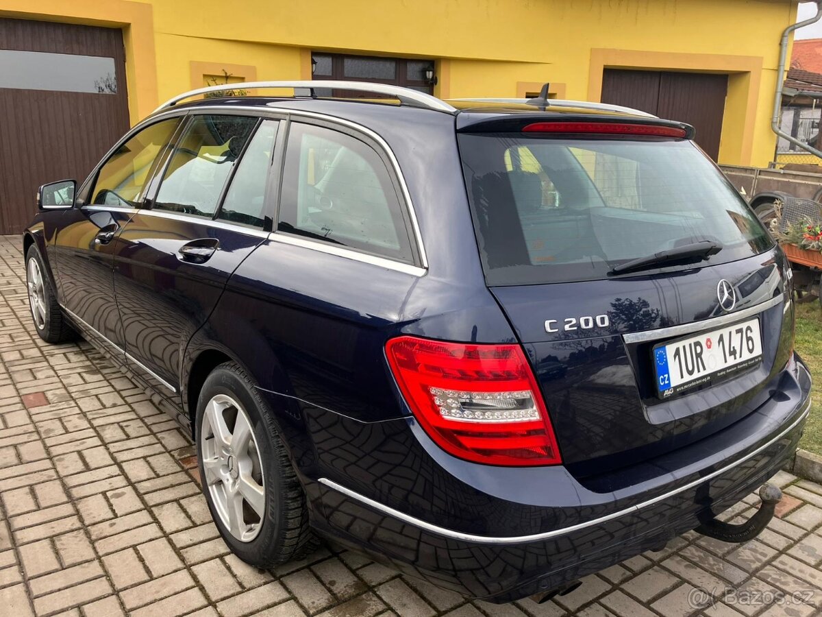 Prodám MB-E200 CDI - 4