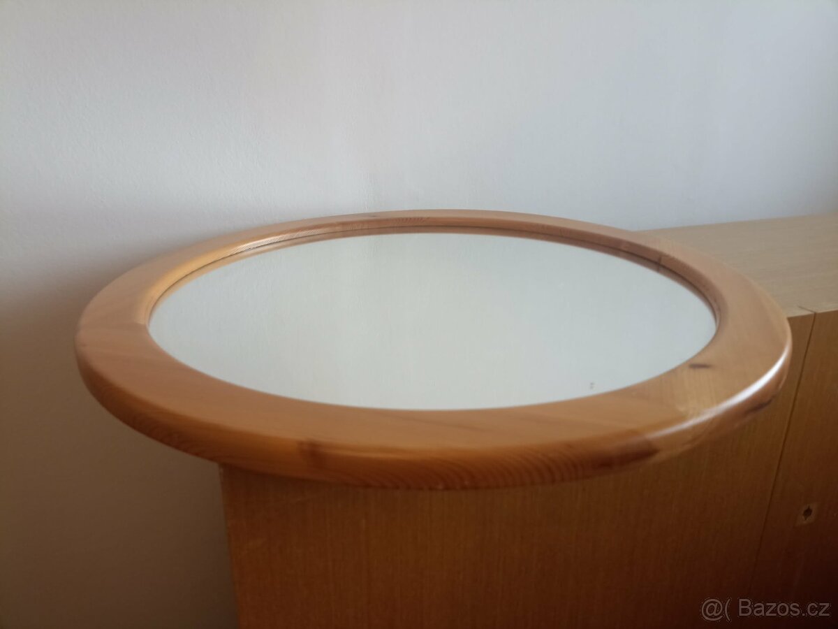 Zrcadlo - 4