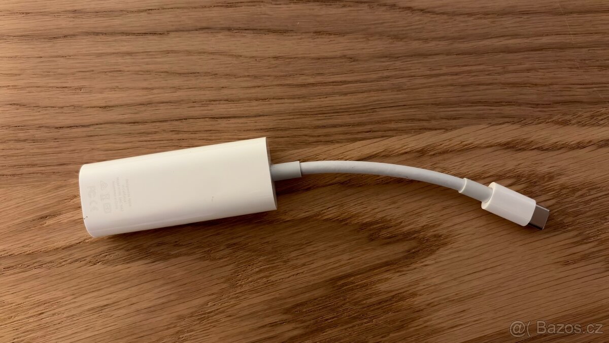 Redukce Apple Thunderbolt 3 (USB-C) - Thunderbolt 2 - 4