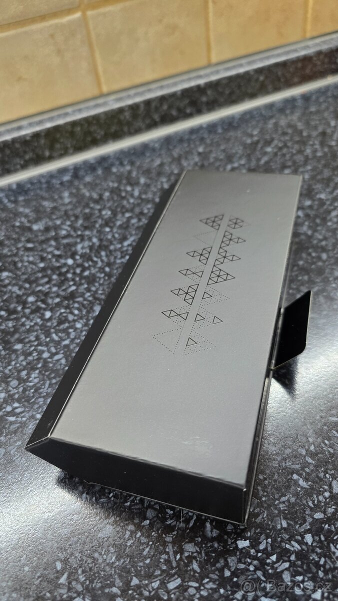 NVIDIA 12VHPWR kabel - 4