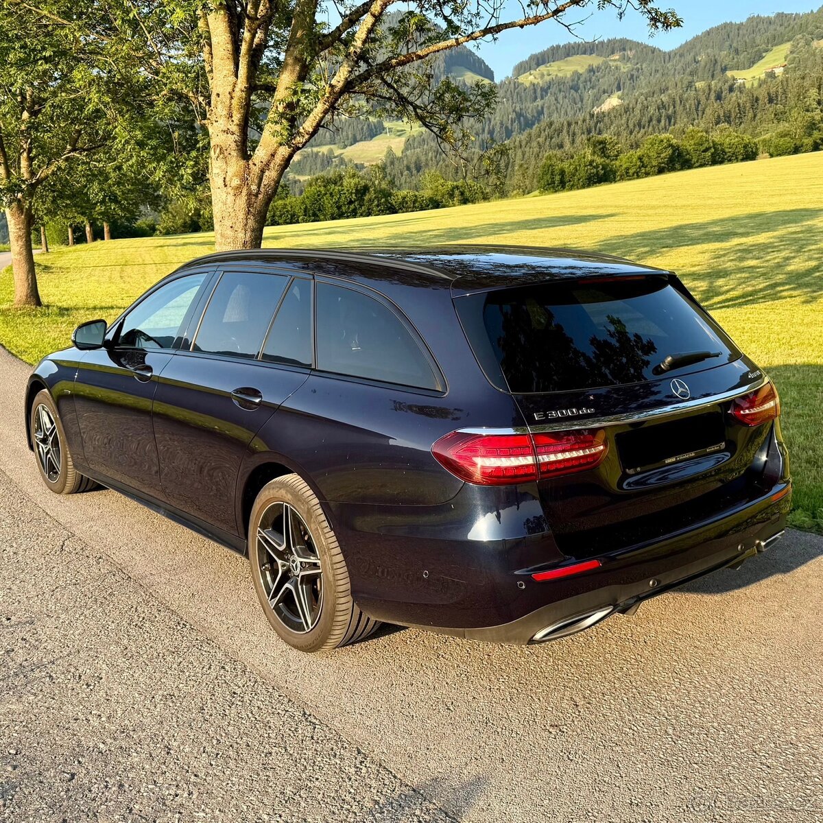 Mercedes benz E300De facelift,krásná výbava,servis Mercedes - 4