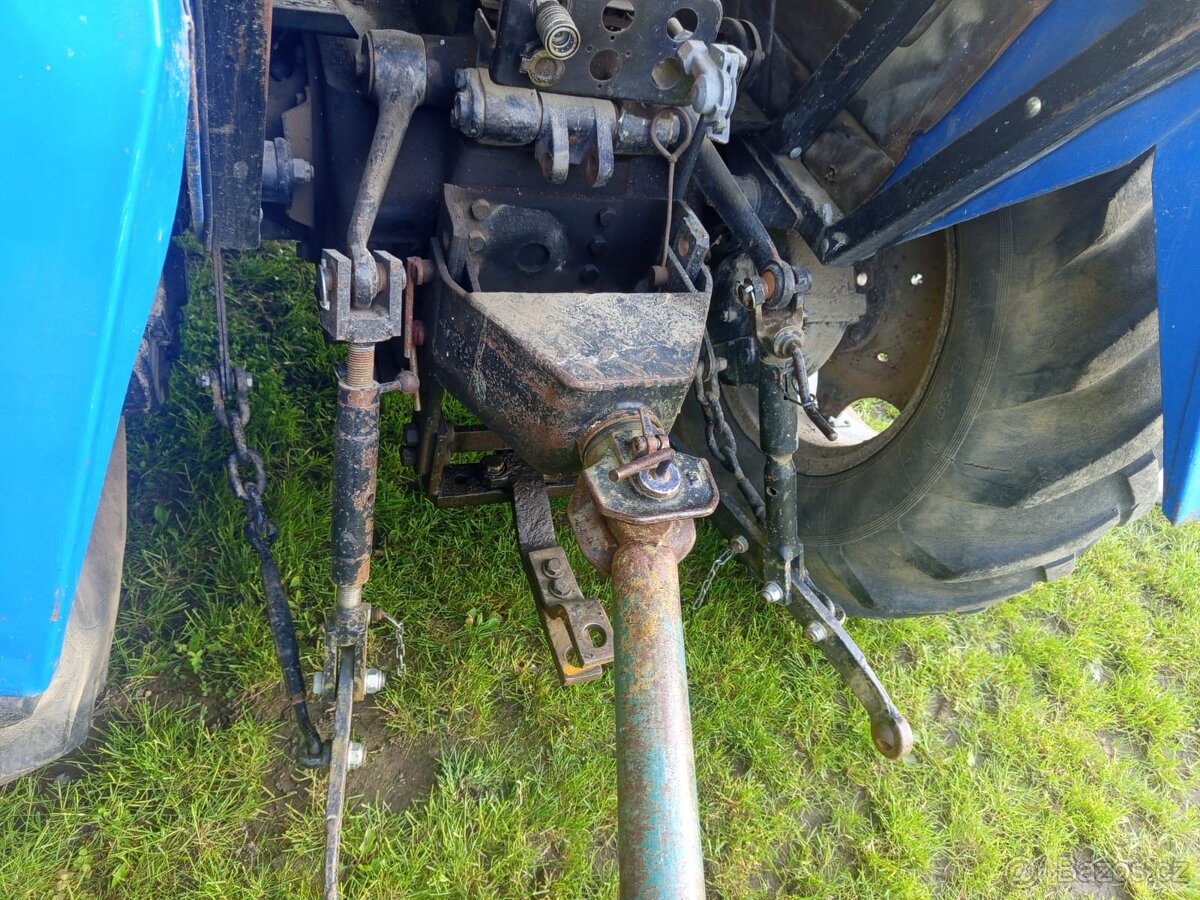 Traktor Zetor 4011 - 4