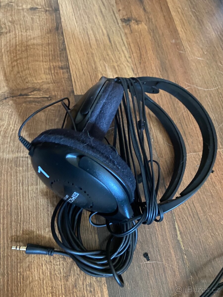 Prodám sluchátka Koss UR 15.c. - 4