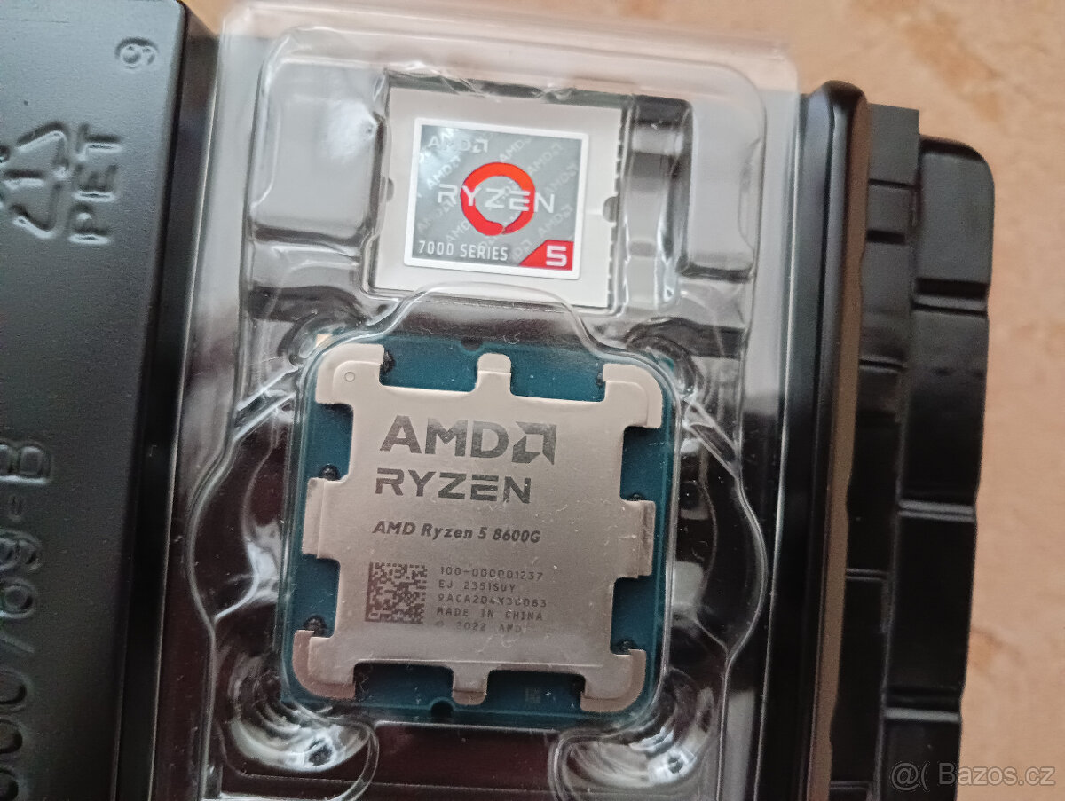 CPU AMD Ryzen 5 8600G (6C/12T), sock. AM5 - 4