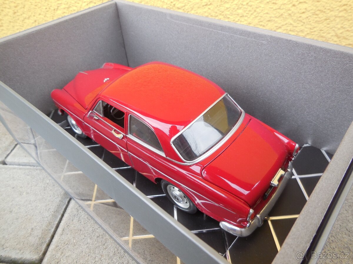 Volvo 121 Amazon - 1:18 Revell - 4