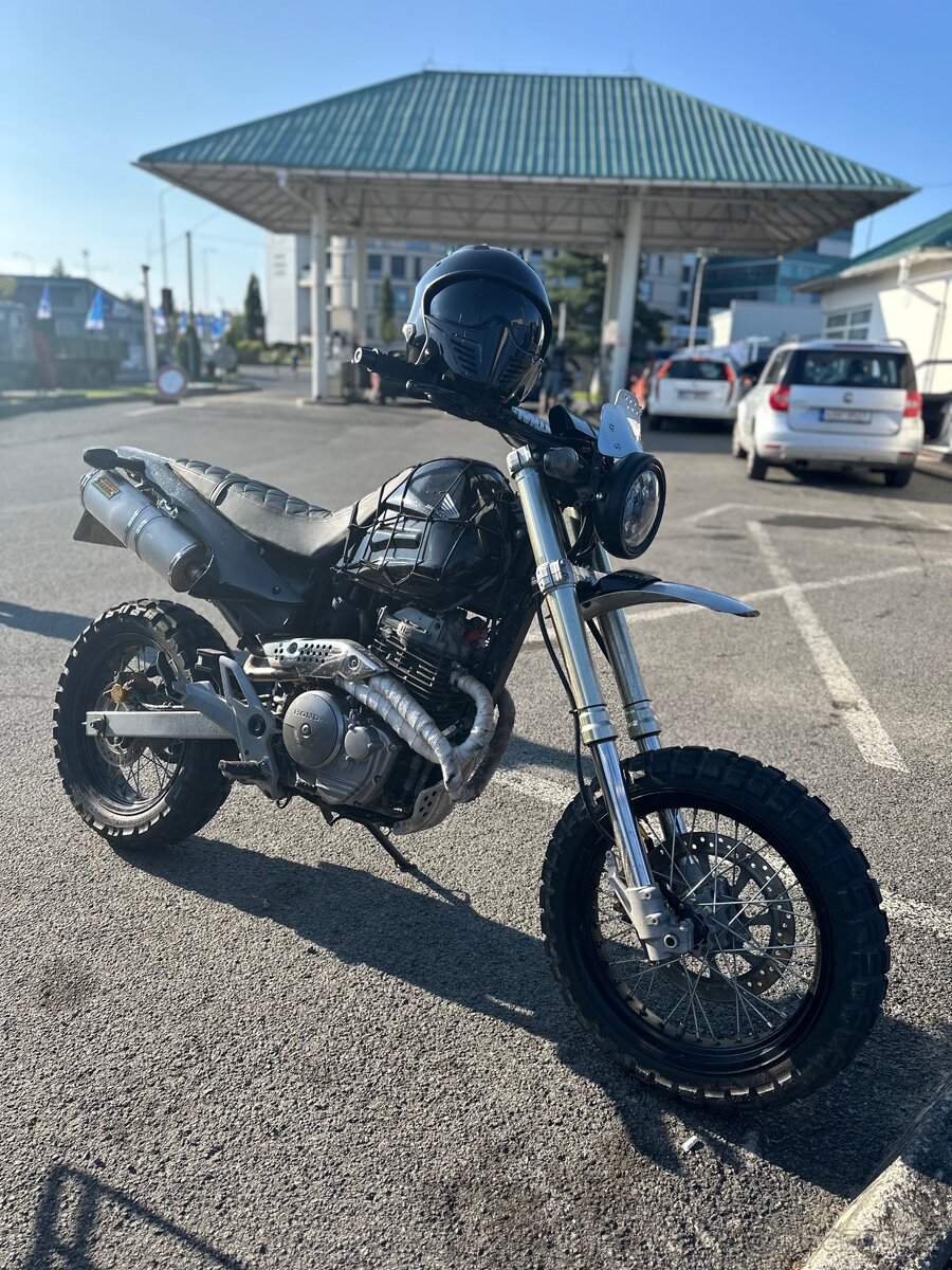 Honda FMX 650 Scrambler - 4