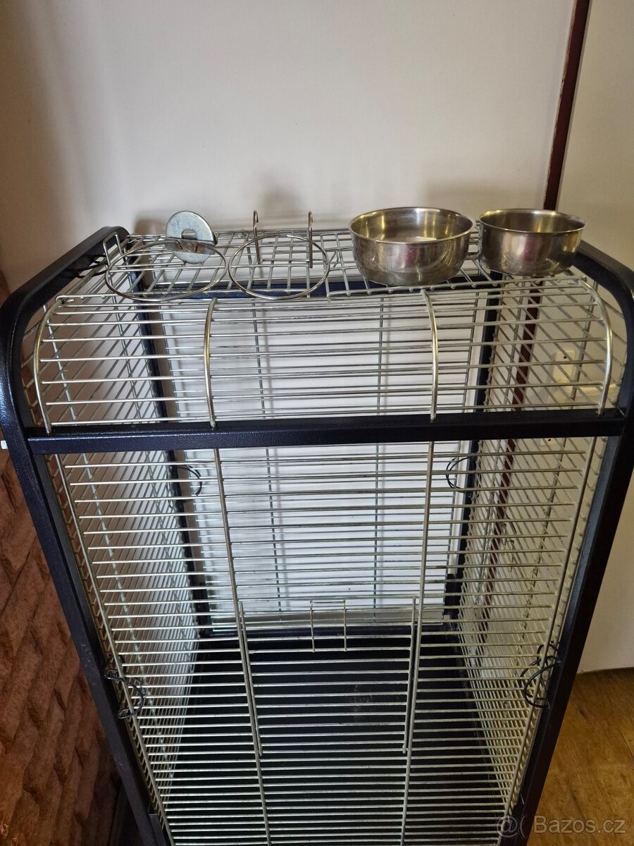 Klec pro papouška s kolečky - 4