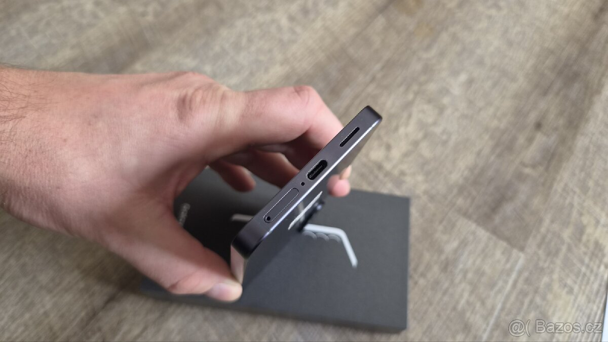 Samsung Galaxy S25 256gb - 4