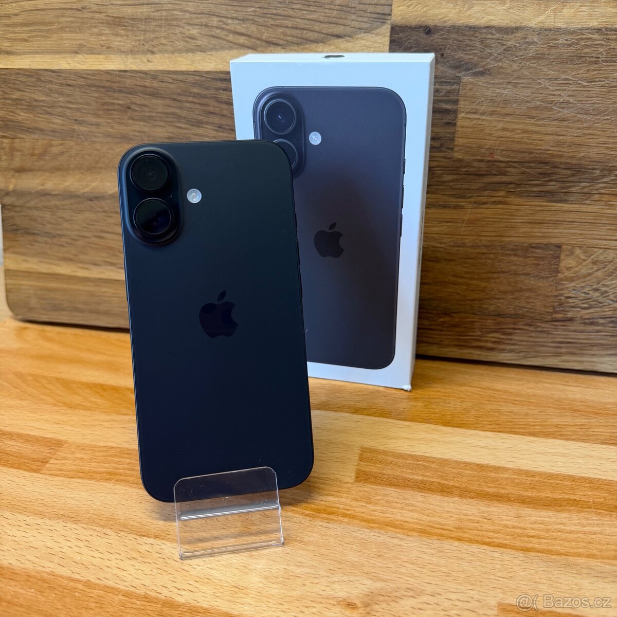 iPhone 16 256GB, černý 98% bat. (Rok záruka) - 4