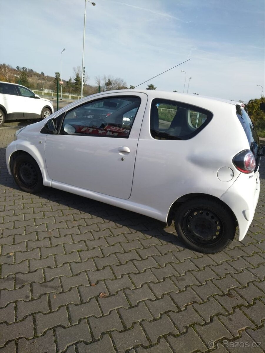 Toyota Aygo 2013 - 4