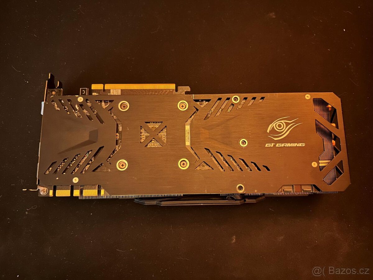 Gigabyte GTX 980 Ti - 4