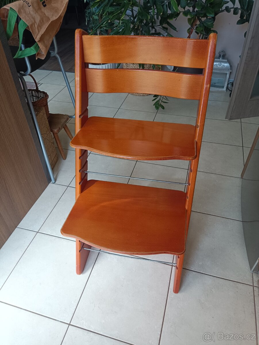 Rostoucí židle - masiv - 4