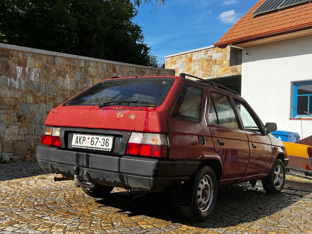 Škoda favorit forman - 4