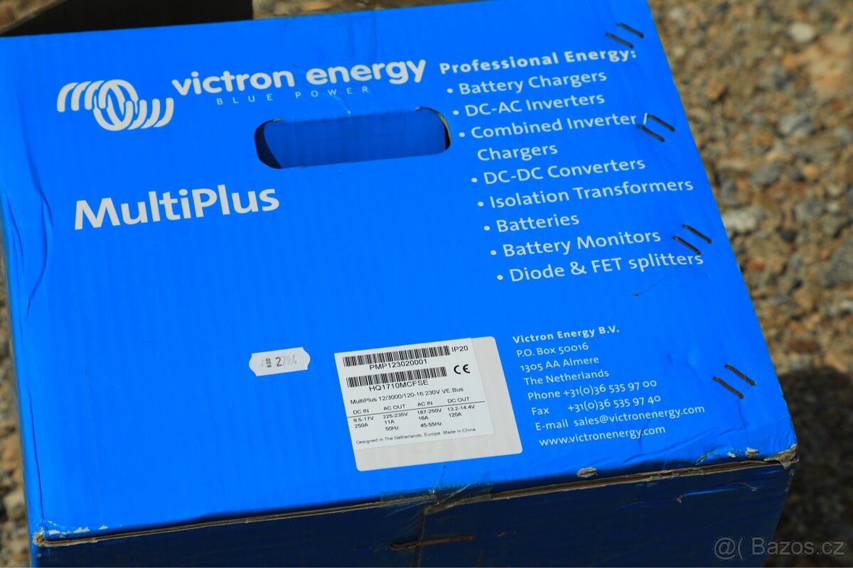 Victron Energy MultiPlus 12V/3000VA/120A-16A měnič - 4