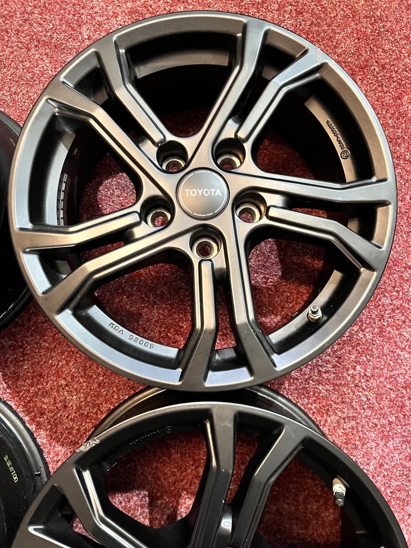 5x114,3 R16 originál alu Toyota Corolla - TPMS - ET40 - 4