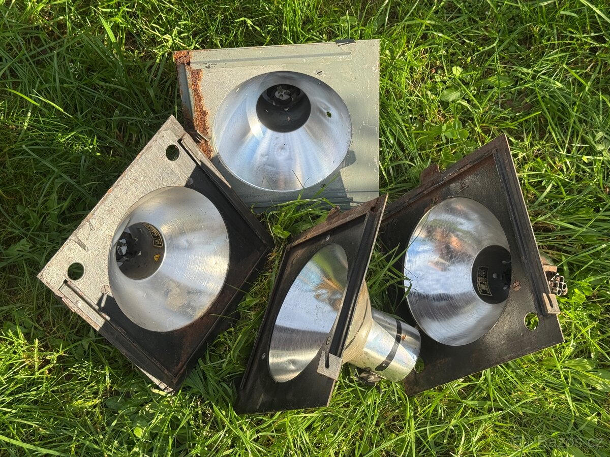 Příslušenství z vagónu - 4