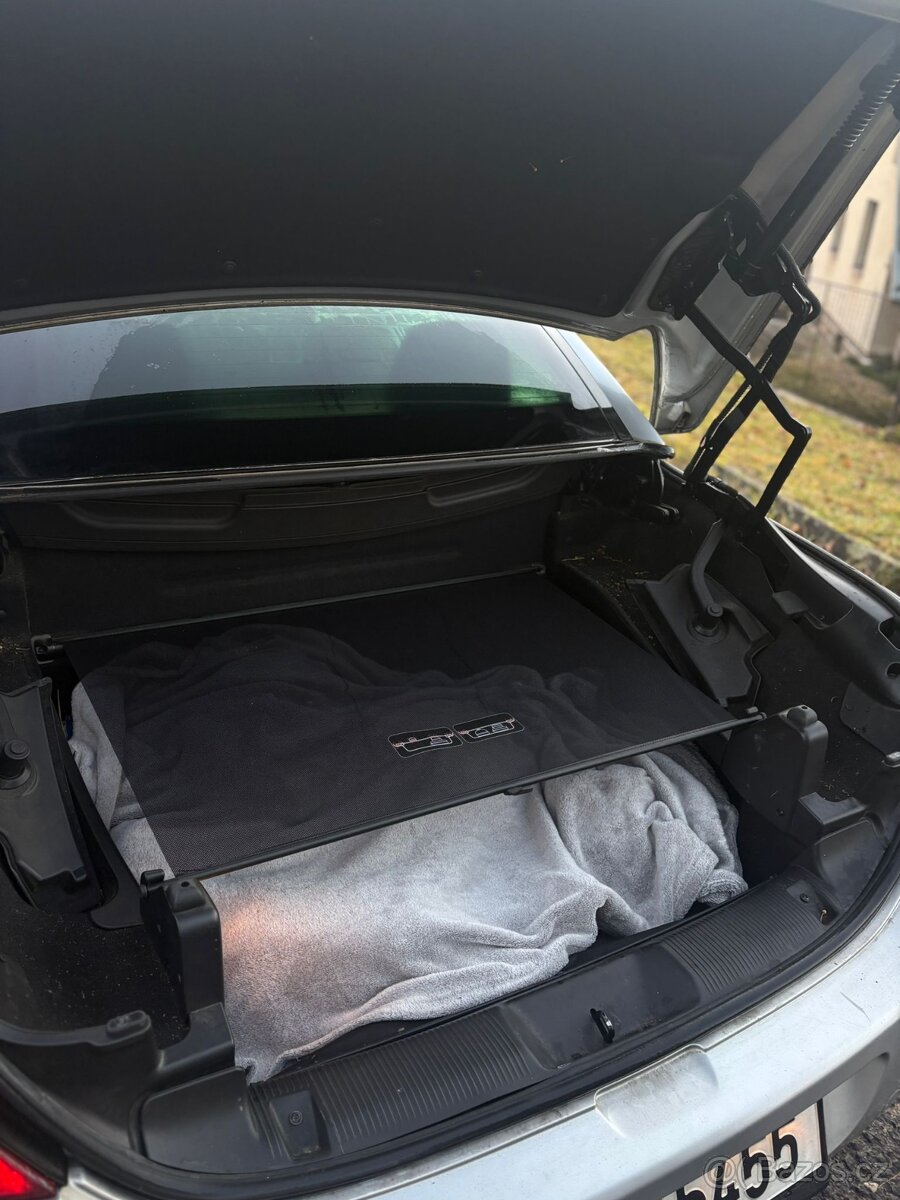 Peugeot 307 cc, 2.0 HDi - 4