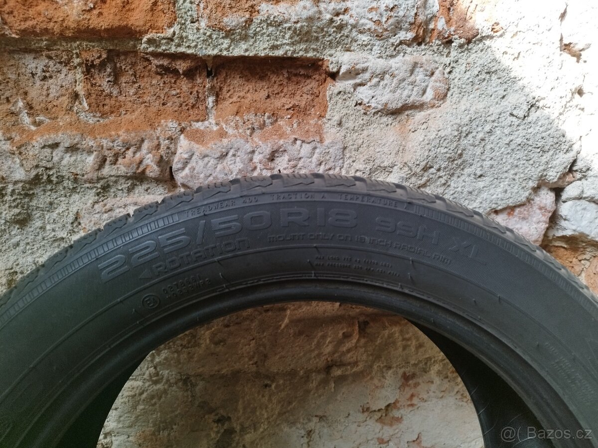 Prodám 4ks zimní pneumatiky NOKIAN 225/50 R18 99H XL - 4